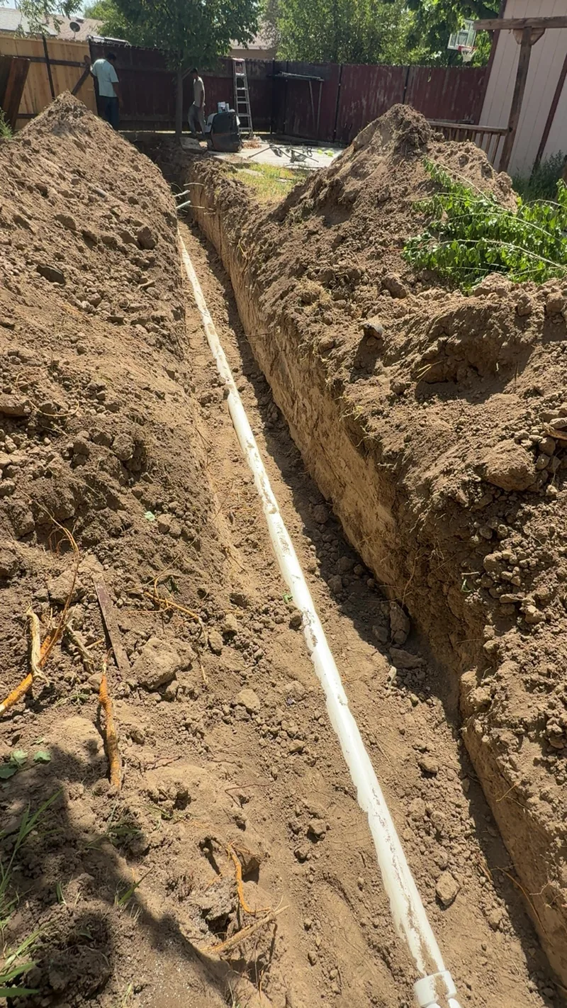 Trench water pipe installation